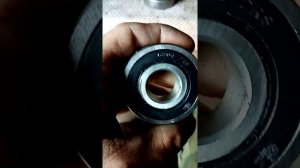 Ремонт колеса меняю подшипник на мотоцикл восход.