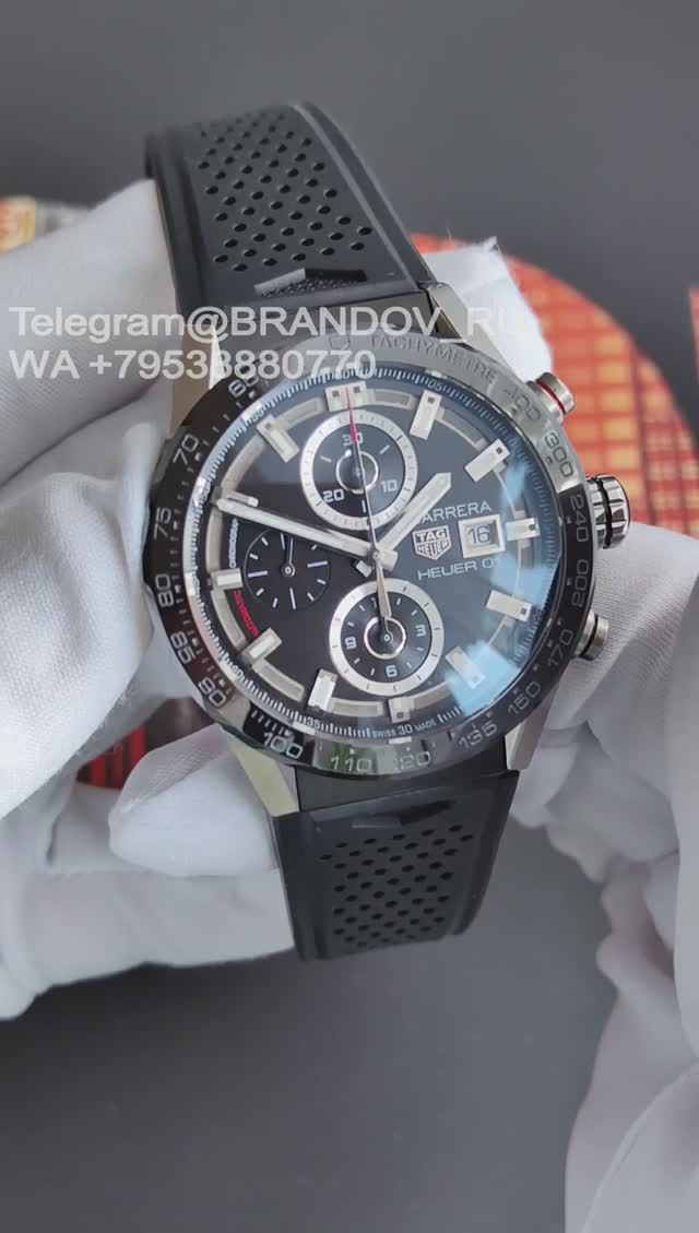 Обзор Tag Heuer Carrera 01 хронограф