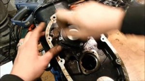 Мотоцикл Урал. #6. Достаем коленвал и чистим маслоуловители.