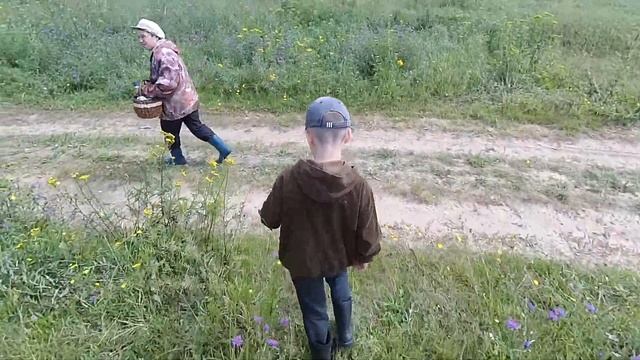 Гараж-мастерская в деревне. смотреть онлайн