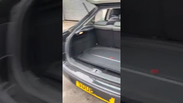 D256 Renault Laguna 2006, 2.0, бензин, МКПП смотреть онлайн