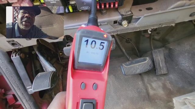 2002 Ford F350 XL 5.4 liter Cranking No Start We Have Spark No Injectors Pulse Found Fuse #22 ... смотреть онлайн