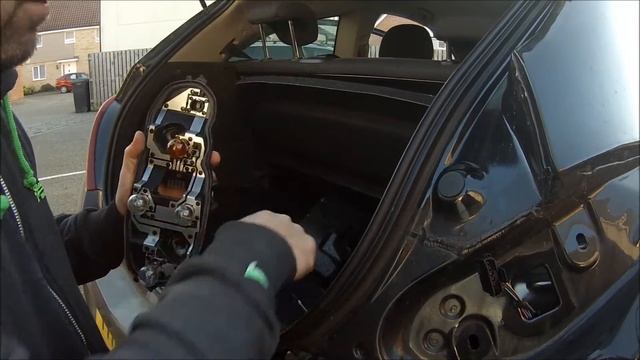 How to replace an Opel Corsa D bulb смотреть онлайн