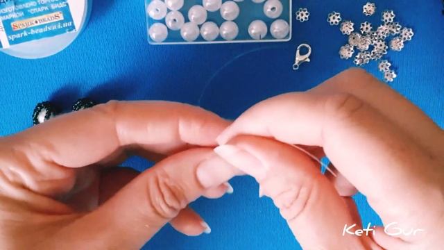 Браслет з бісеру / намистина з бісеру / Браслет из бисера / бусина из бисера смотреть онлайн