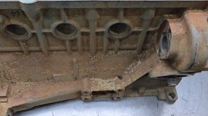 Datsun
Пробег 210 000км.
Расход масла 1л. на 1000км.
Провели ремонт двигателя под 183-й мотор