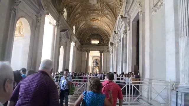 Vatikan San Pietro'da kısa bir gezi смотреть онлайн