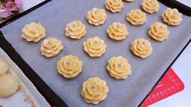 КОГДА ЕСТЬ ТВОРОГ СРАЗУ ГОТОВЛЮ ЭТУ ВКУСНЯТИНУ! НЕОБЫКНОВЕННО КРАСИВОЕ И БЫСТРОЕ ПЕЧЕНЬЕ ИЗ ТВОРОГА смотреть онлайн