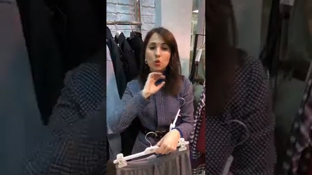 Новинки верхней одежды, трикотажа и юбок смотреть онлайн