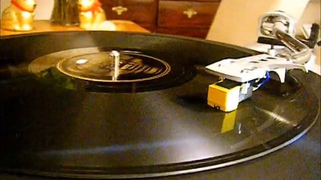 Carlo Buti - Questa Notte Ti Diro - Canzone Tango - 78rpm смотреть онлайн