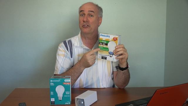 Eco Incandescent Bulb Review | EpicReviewGuys in 4k смотреть онлайн
