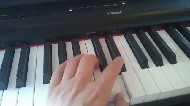 Yamaha P125 - How To Split Keyboard - Bass/Piano