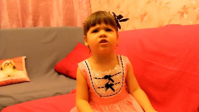 Девочка читает стихи как никто!!!.... смотреть онлайн