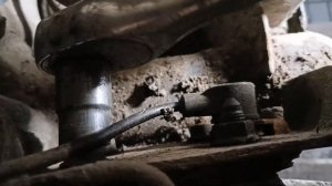 РАЗВАЛ СХОЖДЕНИЕ НА ЗАДНЕЙ БАЛКЕ,Регулировка шайбами.