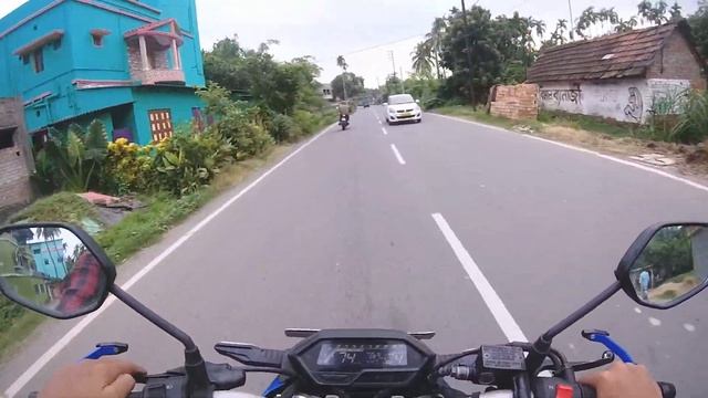 Honda Hornet vs KTM Duke 250 Top End Race | CB Hornet vs Duke250 смотреть онлайн