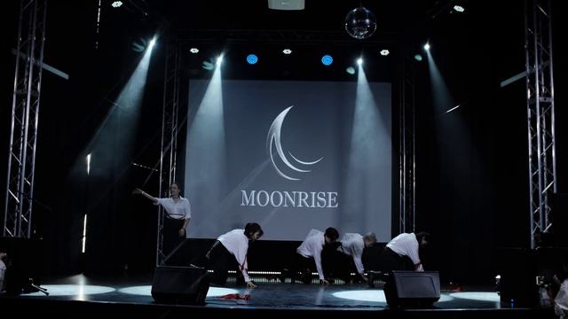 Overdose - Over Me (cover dance by Moonrise) смотреть онлайн