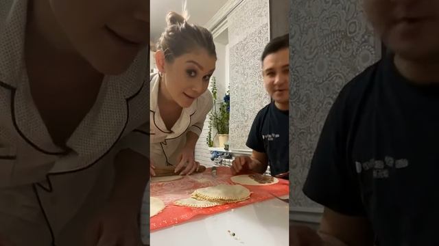 Гөлназ Шарипҗанова туры эфирда тормыш иптәше белән 