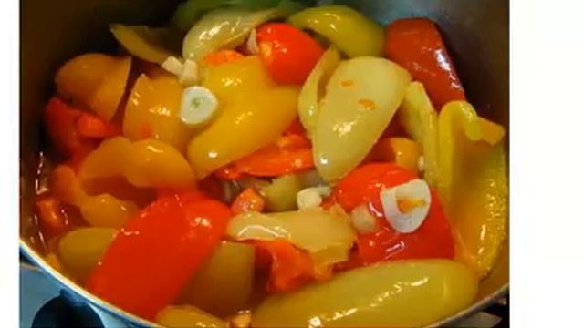 Маринованный перец быстрого приготовления  15 минут и закуска готова!