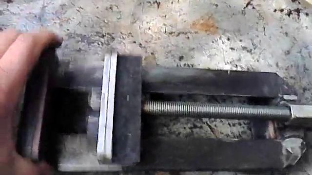 самдельные станочные тиски смотреть онлайн