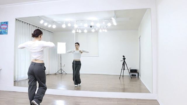 [Tutorial]TWICE(트와이스) 'SET ME FREE' 안무 배우기 Dance Tutorial Mirror Mode смотреть онлайн