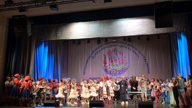 2021.10. Калининград ФЛЕШ МОБ МФК Янтарный остров, Международный ПРОЕКТ ДЕТИ XXI ВЕКА, Москва смотреть онлайн