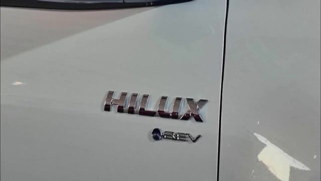 تويوتا هايلكس 2024 Toyota Hilux BEV смотреть онлайн
