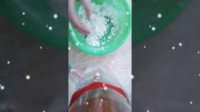 Как сделать искуственный снег?! смотреть онлайн