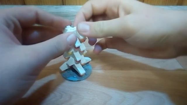 Как собрать ёлку из лего и новогодний подарок смотреть онлайн