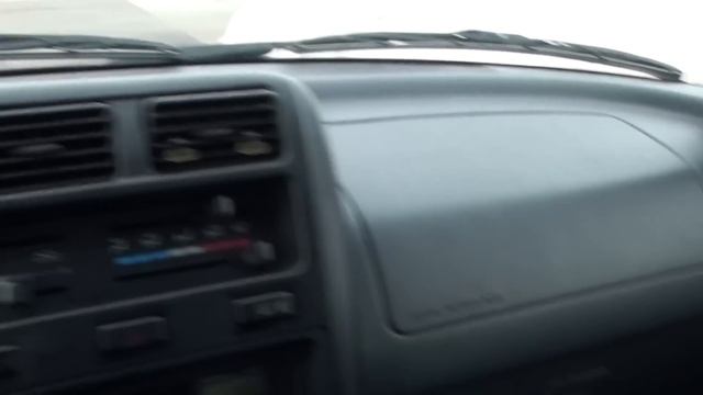 1997 Toyota Rav4 Automatic Start up and walk around смотреть онлайн
