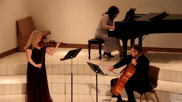 Lullaby, “Gayanè” Ballet by Aram Ilych Khachaturian (arr. by R.Asatryan) смотреть онлайн