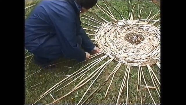 The Making of a Coracle part one смотреть онлайн