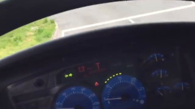 Truck sound no pipe no muffler Renault Magnum Volvo Engine/the beast is LOUD ;)))... part 3 смотреть онлайн