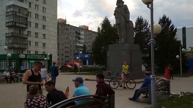 С.Бор. Памятное, общественное место... а как всегда и так каждый день. 8 июля 2018 г. смотреть онлайн