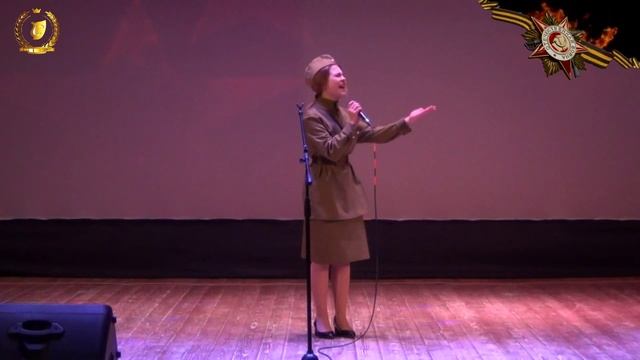 Софья Некрасова - "А закаты алые" (рук. С.С. Юхно)
МБУ "Арсеньевский ЦКДиК" смотреть онлайн