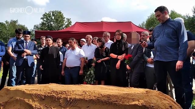Орхана Джемаля похоронили на Хованском кладбище смотреть онлайн