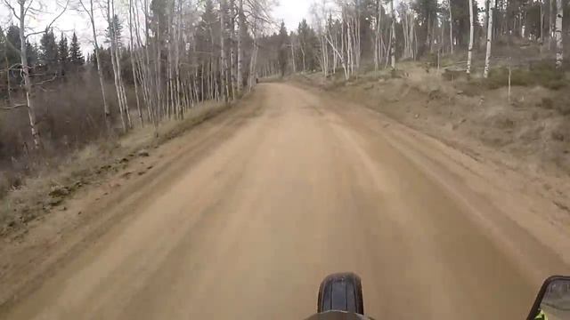DRZ400 Fanboy Rides An XR400