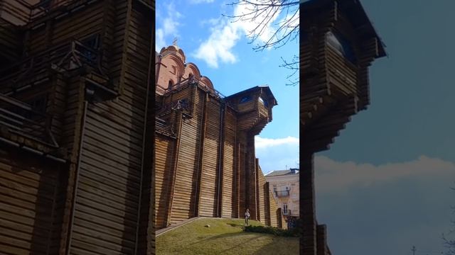 Have You Seen Golden Gates, Great Historical Monument in Kyiv? Kyiv Ukraine. 22.march.2023 Sunny da смотреть онлайн