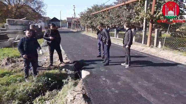 В г. Шали по улице 5-ая Параллельная производится асфальтирование смотреть онлайн