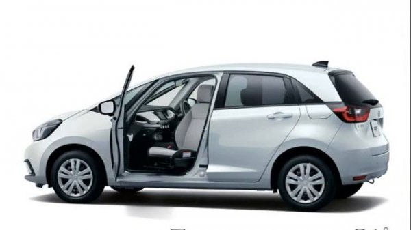 Обзор на новый Honda Fit 2020