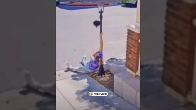 Понедельник - день тяжёлый😅