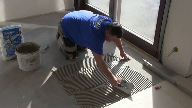 Tapasztalatok a Mapei Ultralite S2 ragasztójáról egy kivitelezőtől смотреть онлайн