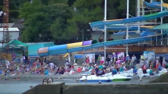 Алушта пляж Ласковый берег сентябрь смотреть онлайн