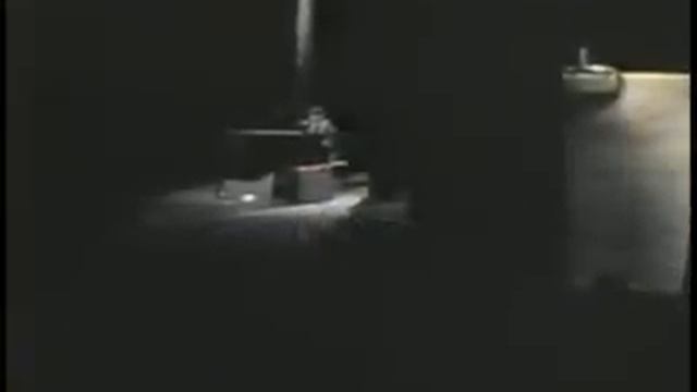 neil innes - How Sweet to be an Idiot (holywood bowl) смотреть онлайн