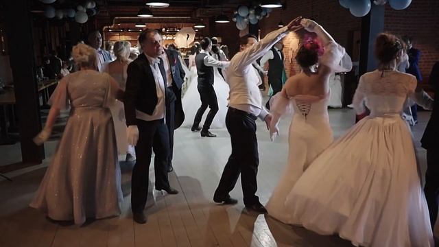 Большой фигурный вальс (Grand figured waltz), танец (dance) смотреть онлайн