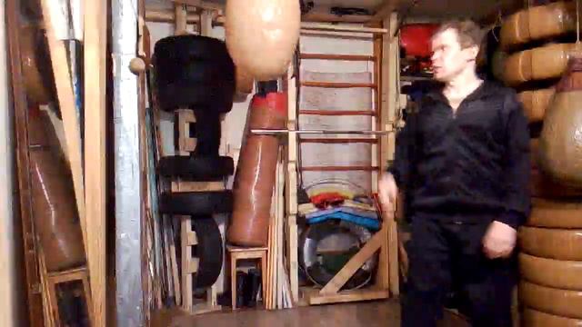 Макс Варвар. Удары пальцами по глазам смотреть онлайн