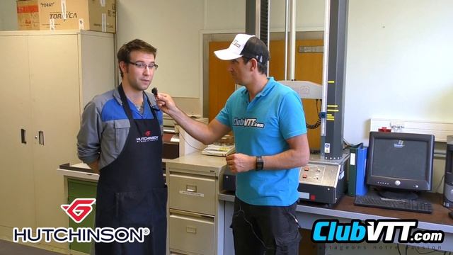 Pneus HUTCHINSON : les tests qui déchirent les pneus !! - 418 смотреть онлайн