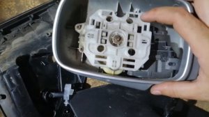 Разборка бокового зеркала!