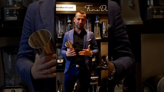 Mikser barmański - niezbędne urządzenie w coctail-barze. Coctaile z białkiem, typu sour. смотреть онлайн