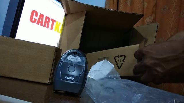 Unboxing Zebra Symbol Motorola LI4278 Wireless Barcode Scanner смотреть онлайн