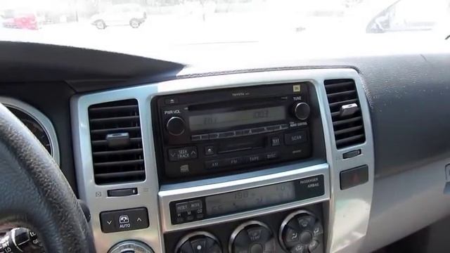 2005 Toyota 4Runner SR5 V8 Start Up, Engine, and In Depth Tour смотреть онлайн