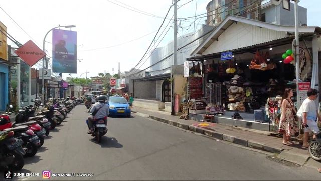 Baru! Tempat Paling Romantis Di Bali Saat ini, Jalan Kayu Aya Seminyak Bali смотреть онлайн